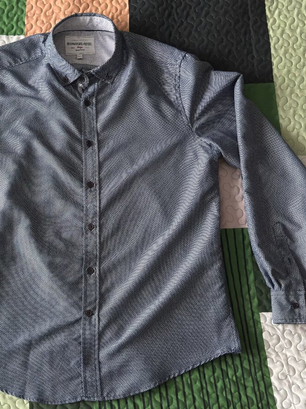 International Report Long Sleeves Small Dots Design Polo Shirt For Men